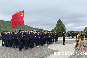 2c5038cc6440c9ce.jpg
